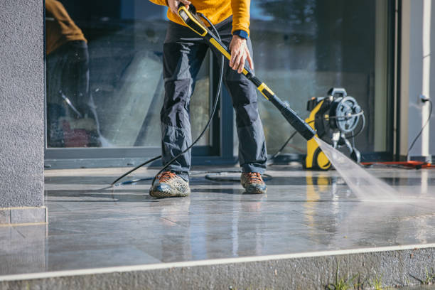 Best Pool Deck Cleaning  in Kosciusko, MS