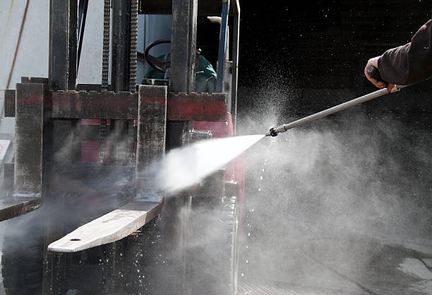 Best Parking Lot and Garage Cleaning  in Kosciusko, MS
